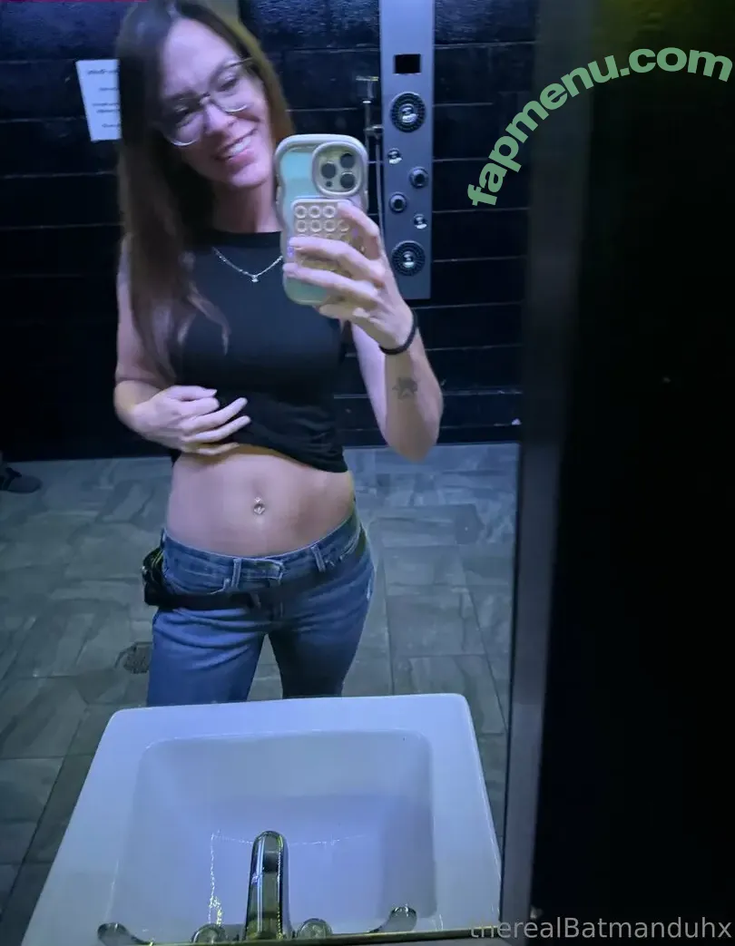 therealbatmanduhx nude photo #0047 (therealbatman_o)