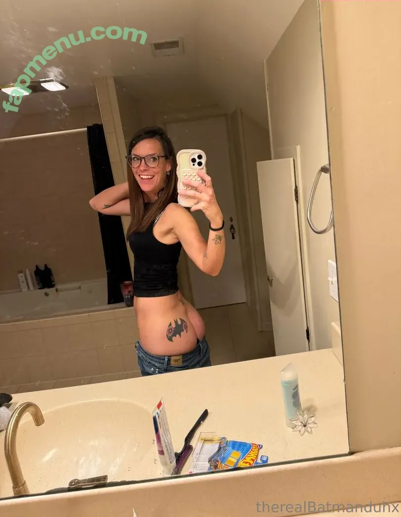therealbatmanduhx nude photo #0052 (therealbatman_o)