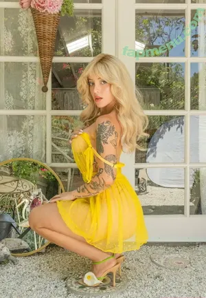 therealdarlaeliza / therealaalize nude photo #0016