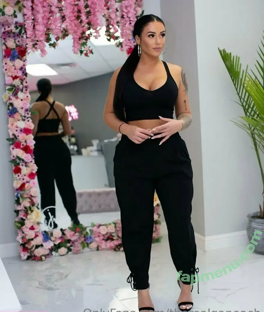 therealgapeach nude photo #0084 (therealgapeach)