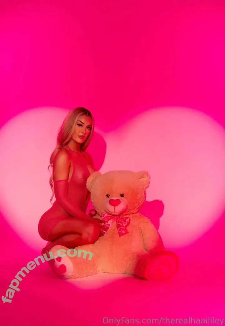 therealhaaiiiley nude photo #0005 (therealhaaiiiley)
