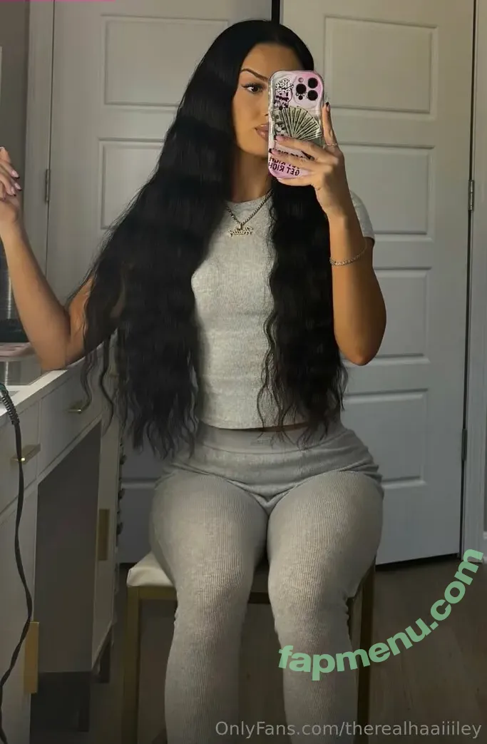 therealhaaiiiley nude photo #0022 (therealhaaiiiley)