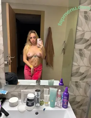 therealjuicy2 / therealjuicyy2 nude photo #0111