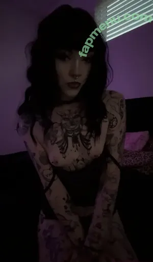 therealm3dusa_ / therealmedussa nude photo #0026
