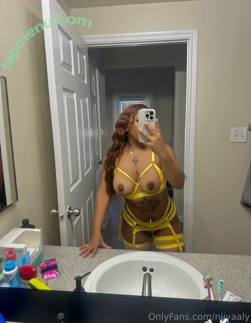 therealniyaaly nude photo #0011 (therealniyaaly)