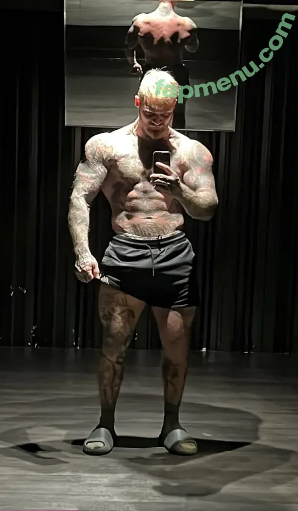 therealvanillagorilla nude photo #0029 (therealvanillagorillatattoos)