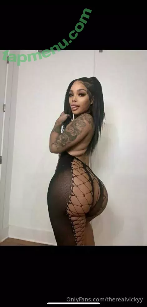 therealvickyy nude photo #0127 (_luhcuban)