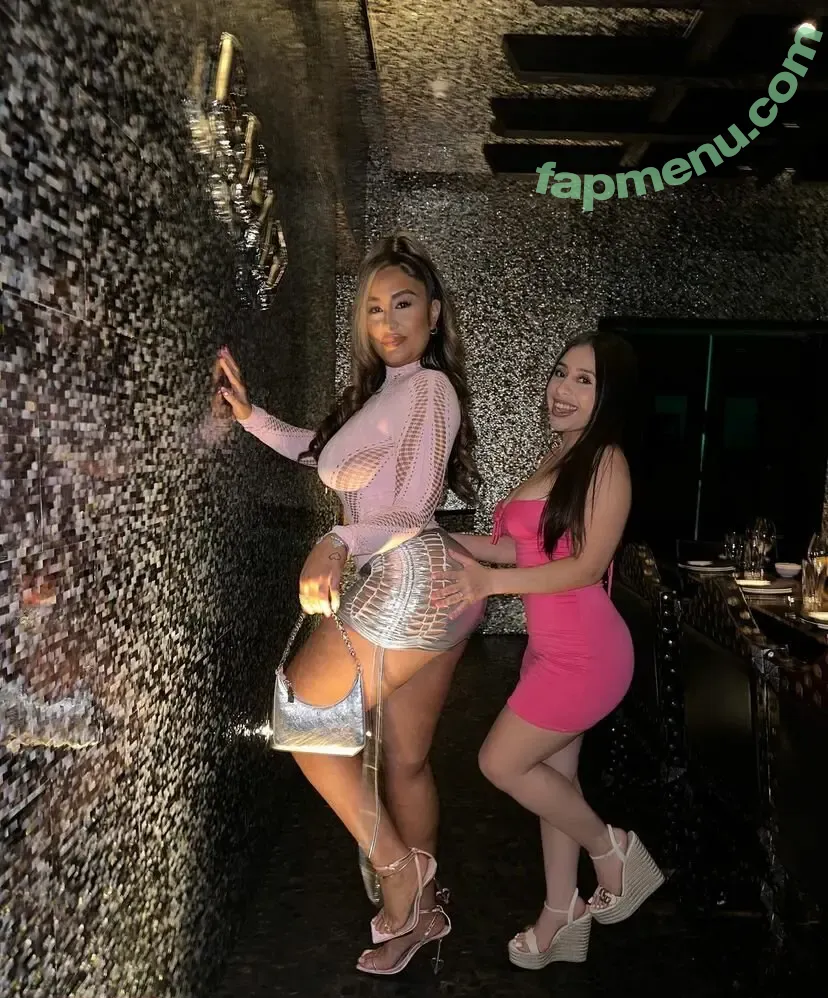 therealxxxenasteph nude photo #0005 (sshhhell)