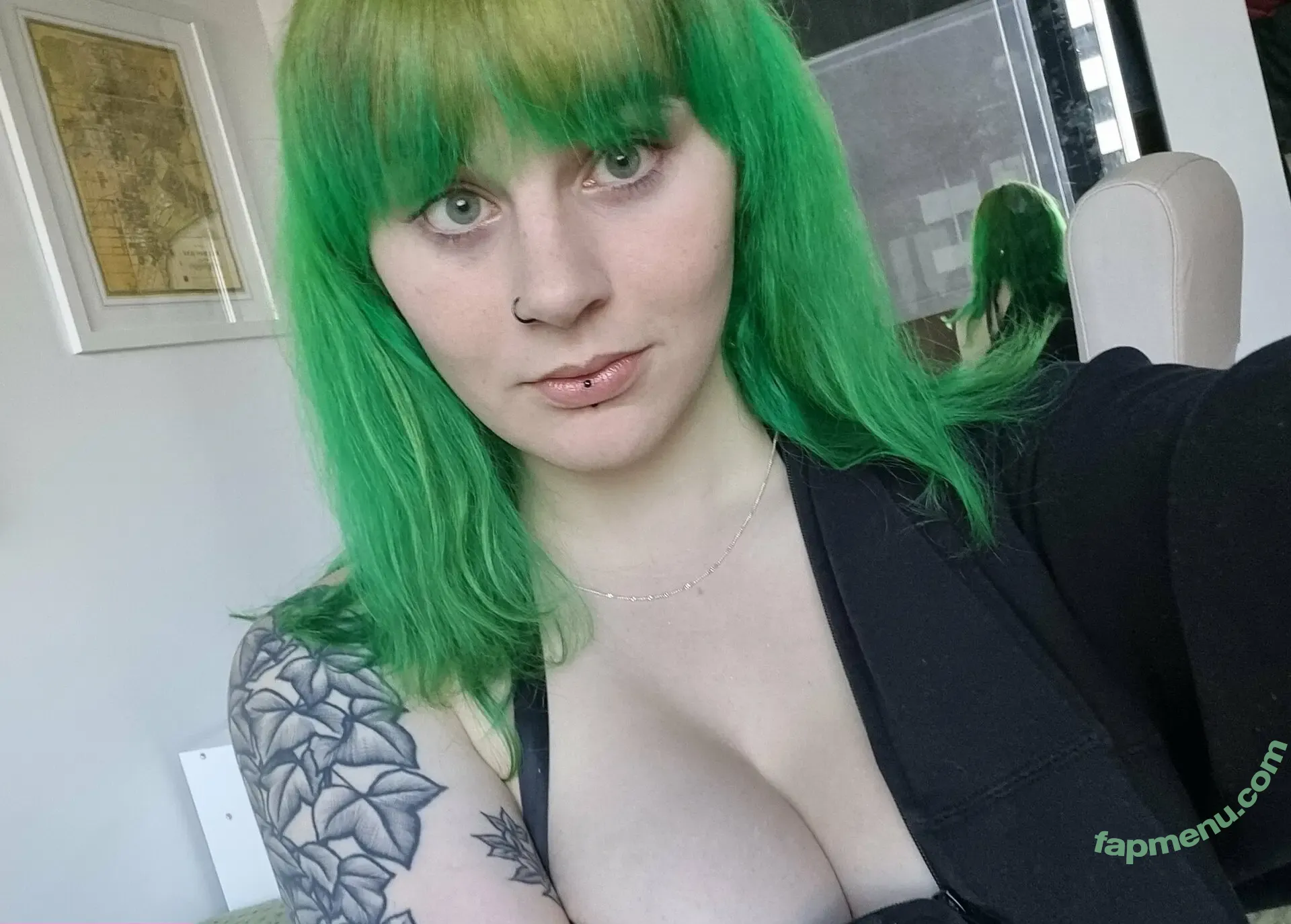 thereisnobeth nude photo #0003 (thereisnobeth)