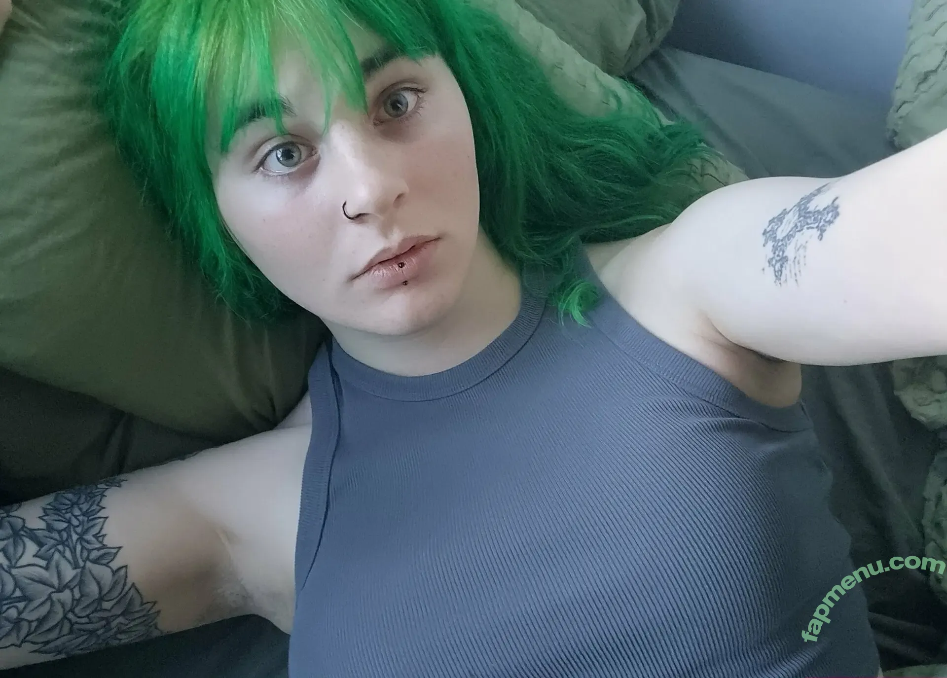 thereisnobeth nude photo #0005 (thereisnobeth)