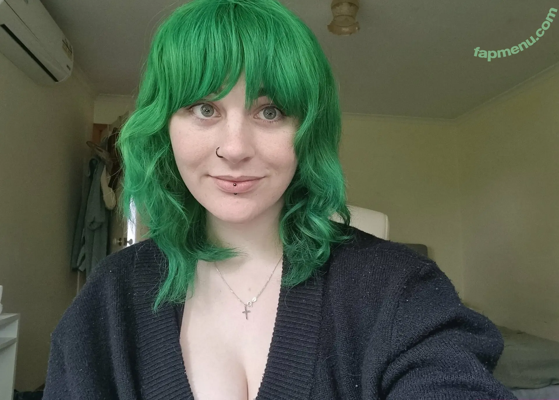 thereisnobeth nude photo #0019 (thereisnobeth)