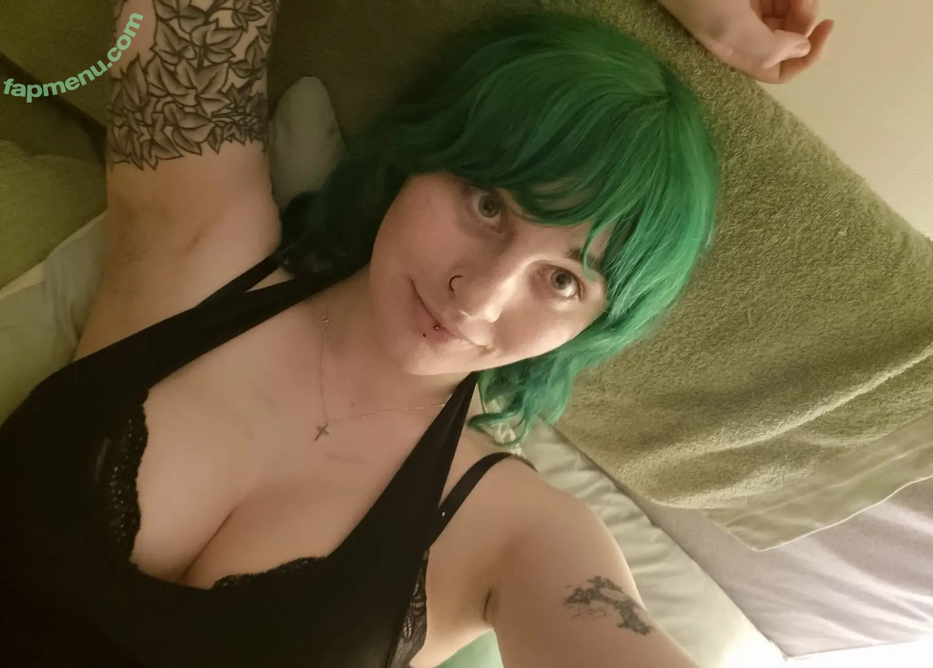 thereisnobeth nude photo #0021 (thereisnobeth)