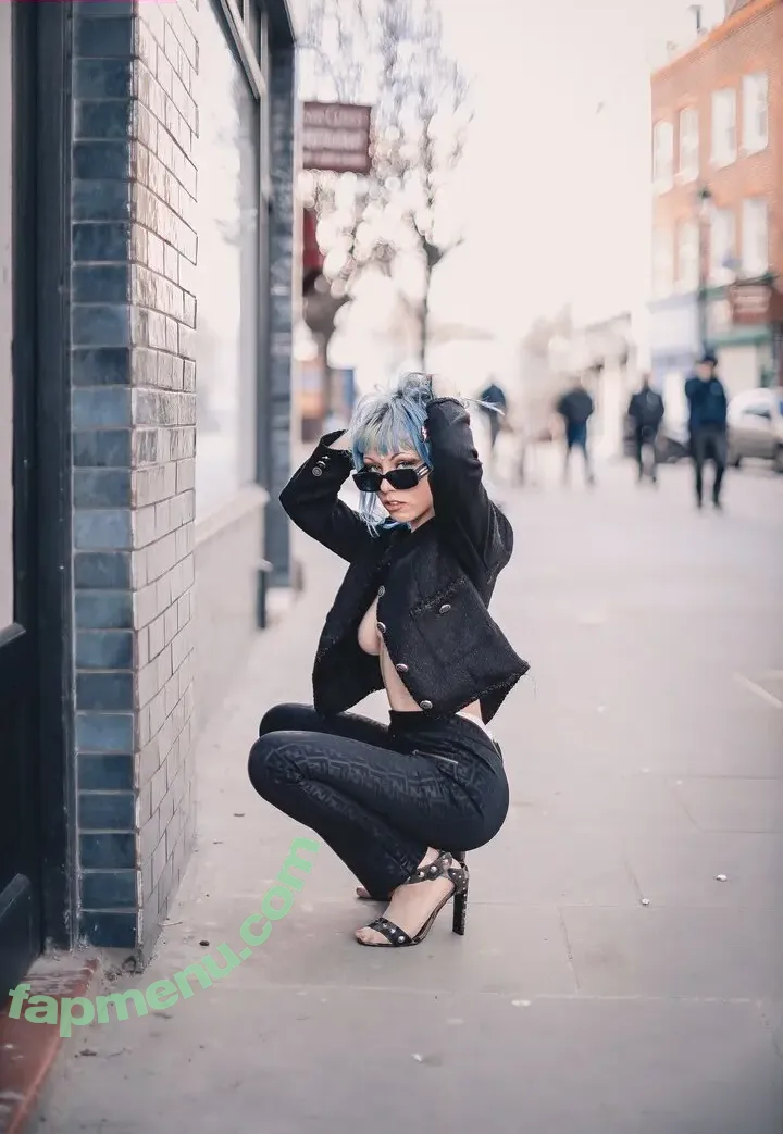 Theresa Terzonie nude photo #0002 (treeofficialuk / treeterzonie)