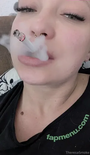 theresasmoke / theresa_smoke_original nude photo #0037