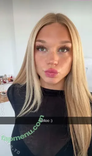 theresaxre / fit_honey nude photo #0171