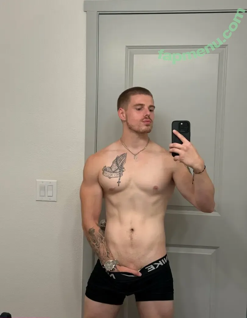 therippeditalian nude photo #0016 (therippeditalian)