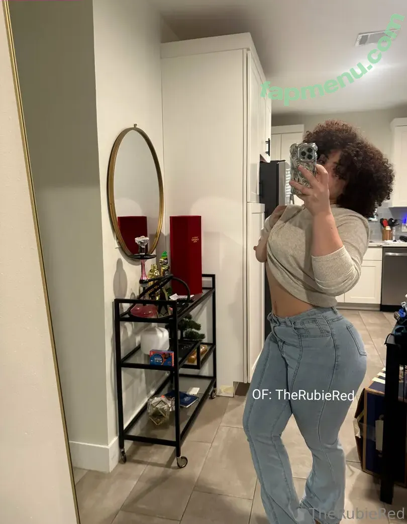 therubiered nude photo #0002 (theofficialrubeered)