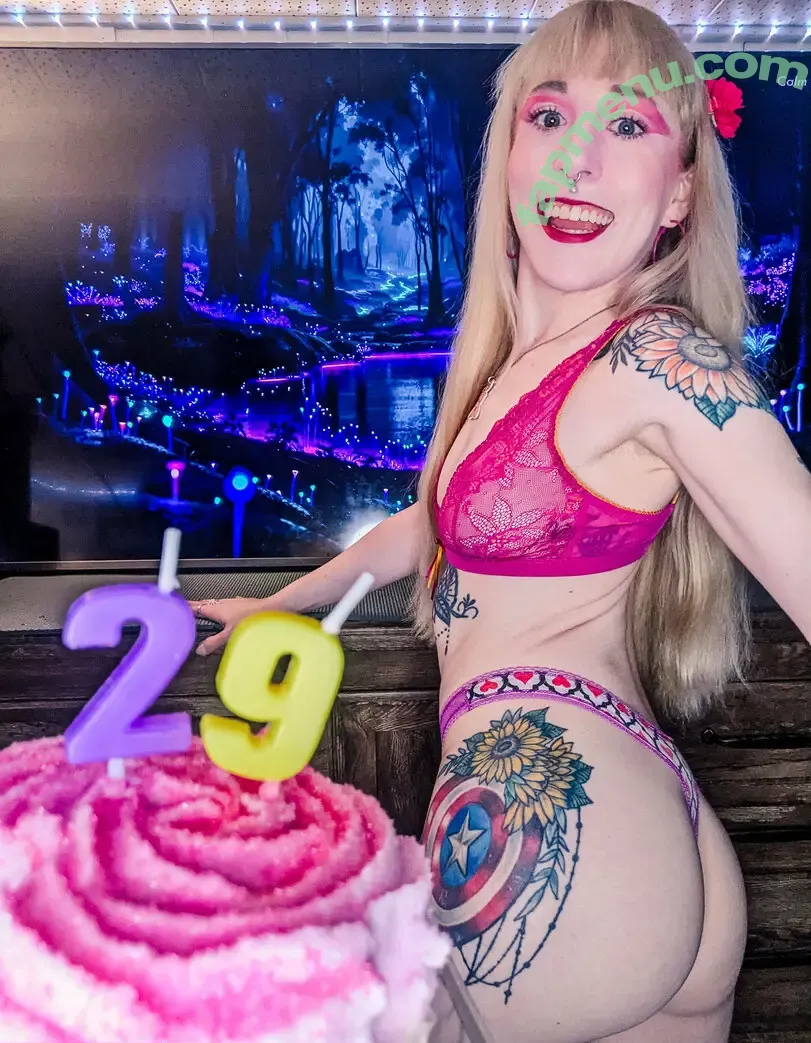 thescarlettvixen1 nude photo #0081 (thescarlettvixen1)