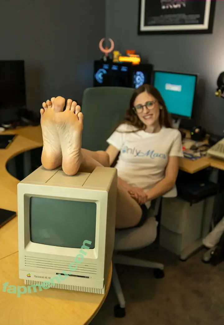 TheSiliconSiren nude photo #0075 (TheSiliconSiren)