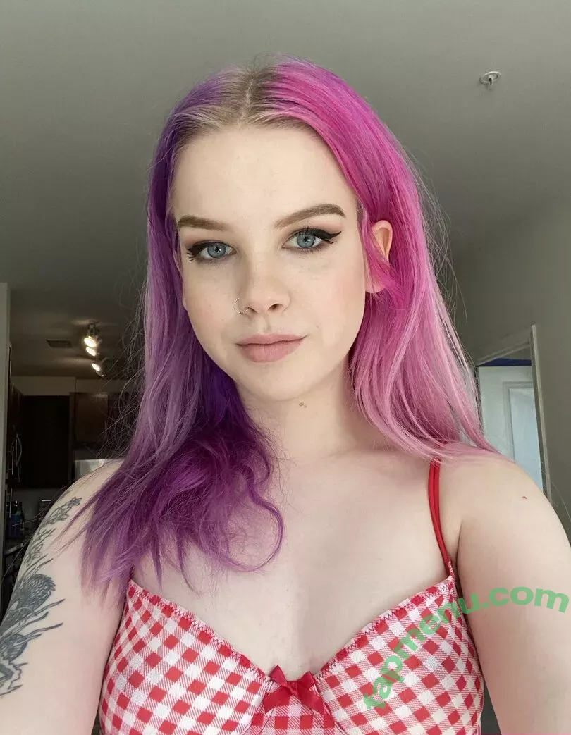 Thesilvermoon nude photo #0279 (TheSirenSilver / meowmoonxo / silvermoonlive)