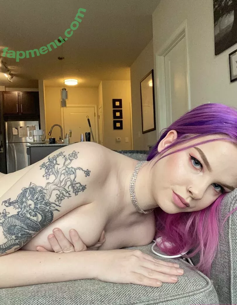 Thesilvermoon nude photo #1344 (TheSirenSilver / meowmoonxo / silvermoonlive)