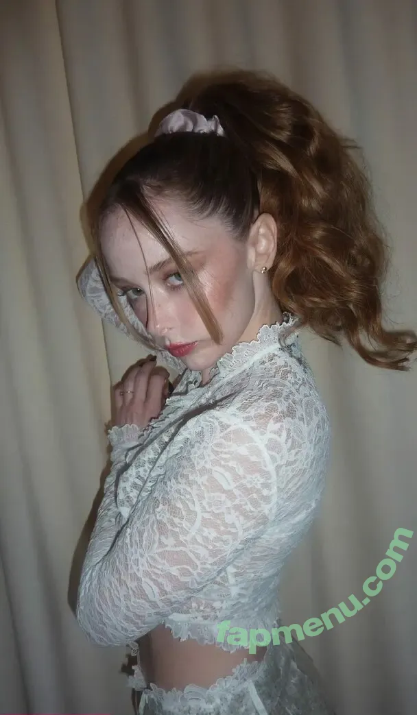 thestrawberrybutcher nude photo #0093 (SuzieSon / charlieisomething / mymotherfvckedmickjagger)