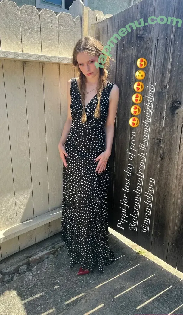 thestrawberrybutcher nude photo #0097 (SuzieSon / charlieisomething / mymotherfvckedmickjagger)
