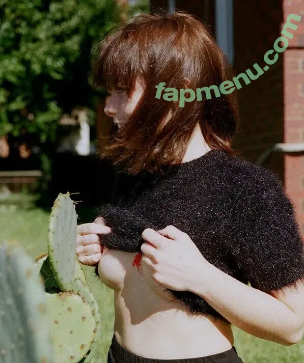 thestrawberrybutcher nude photo #0394 (SuzieSon / charlieisomething / mymotherfvckedmickjagger)