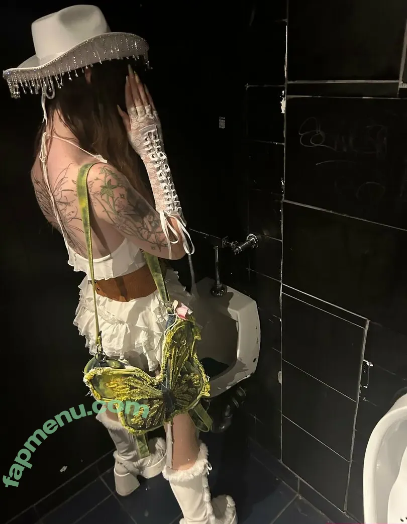 thetransfairyy nude photo #0008 (thetransfairyy)