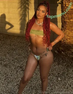 thetsunami / leilani.thetsunami nude photo #0022