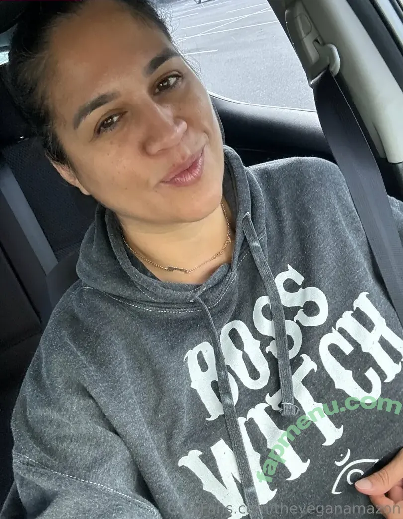 theveganamazon nude photo #0050 (veggies4four)