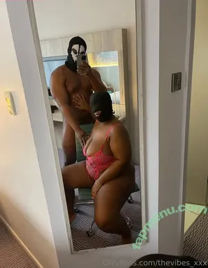 thevibes_xxx / thevibes_xx nude photo #0005