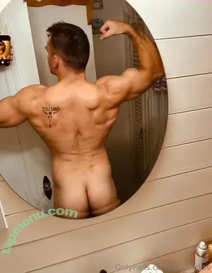  nude photo #0001