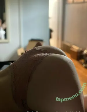  nude photo #0009