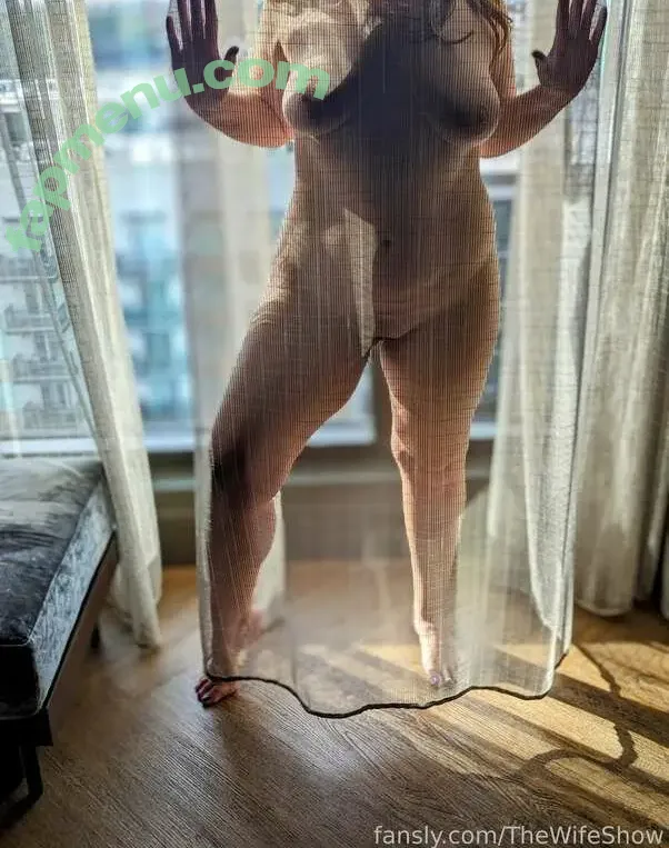 TheWifeShow nude photo #0032 (whatthefshow)