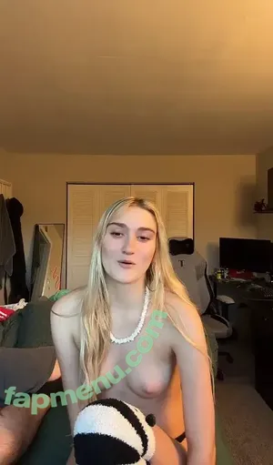 Theyluv.pey21 /  / Peyton Ball / Theyluh_pey21 / Yogirl_pey19 nude photo #0049