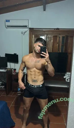  nude photo #0004