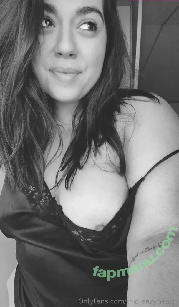 thic_sexypeach nude photo #0003 (thic_sexypeach)