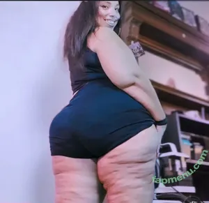  nude photo #0003