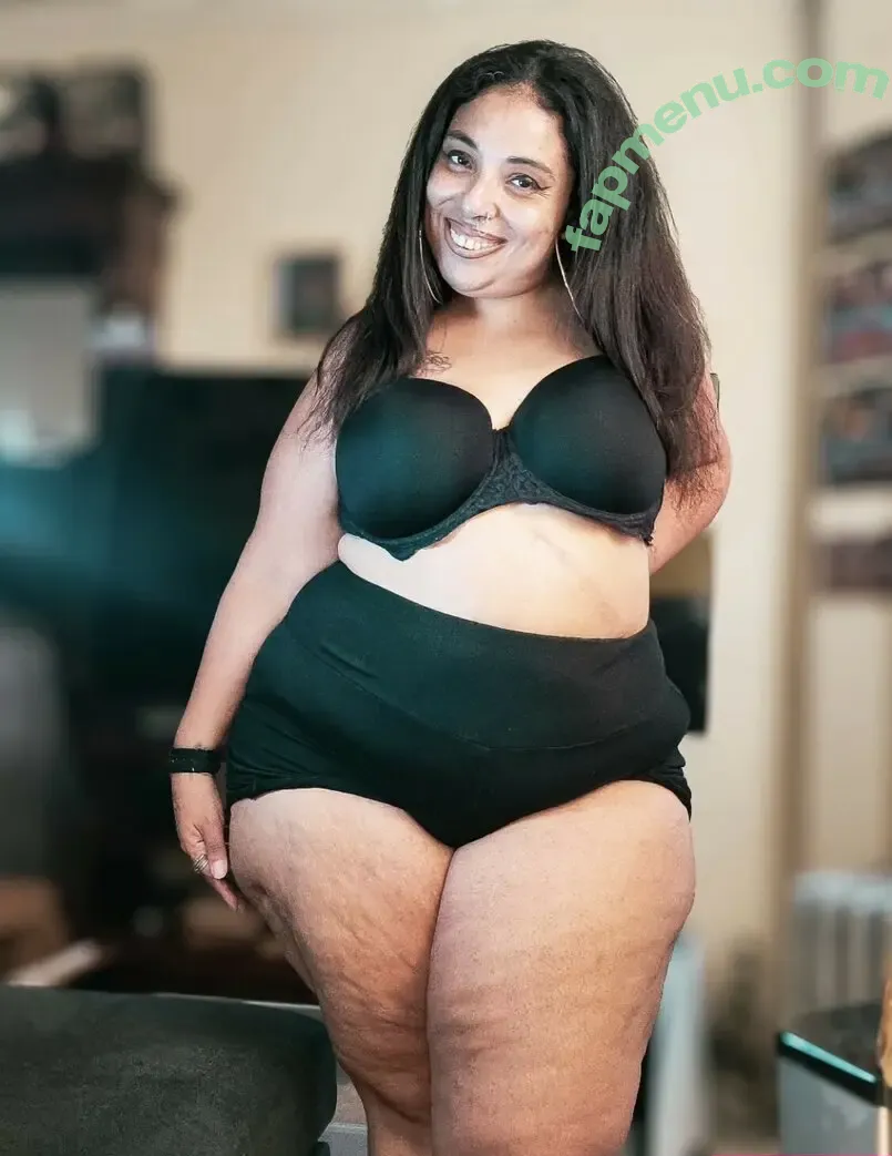 thicc_n_spicee nude photo #0013 (thicc_n_spicee)