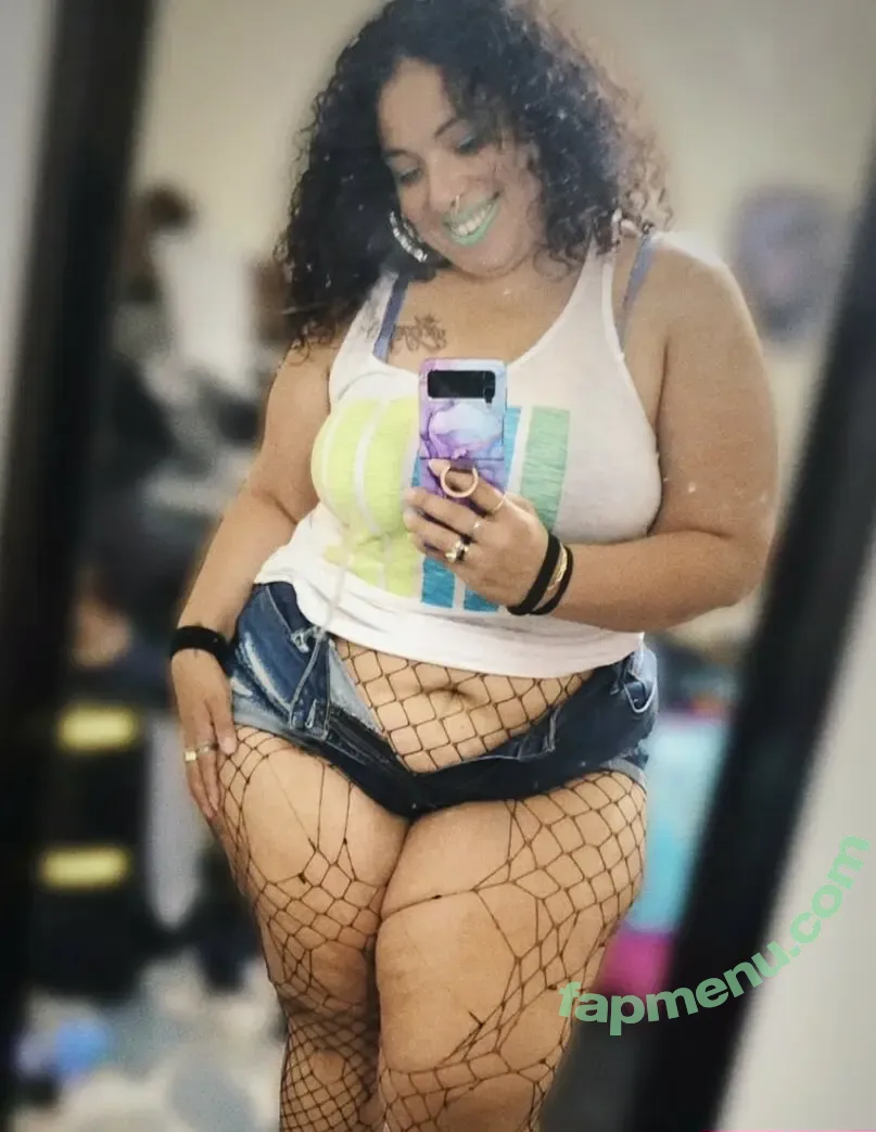 thicc_n_spicee nude photo #0015 (thicc_n_spicee)