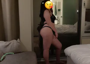 thicc02 / thicc_v0.2 nude photo #0003