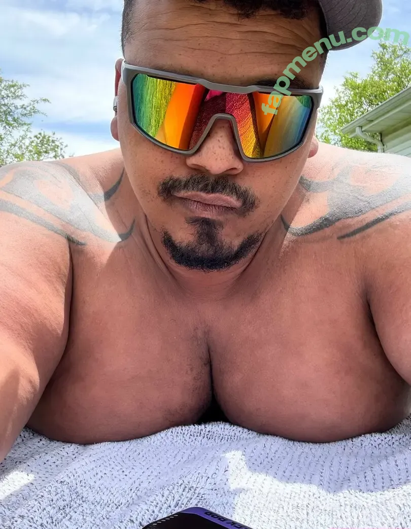 thiccboigains nude photo #0187 (thiccboigains)