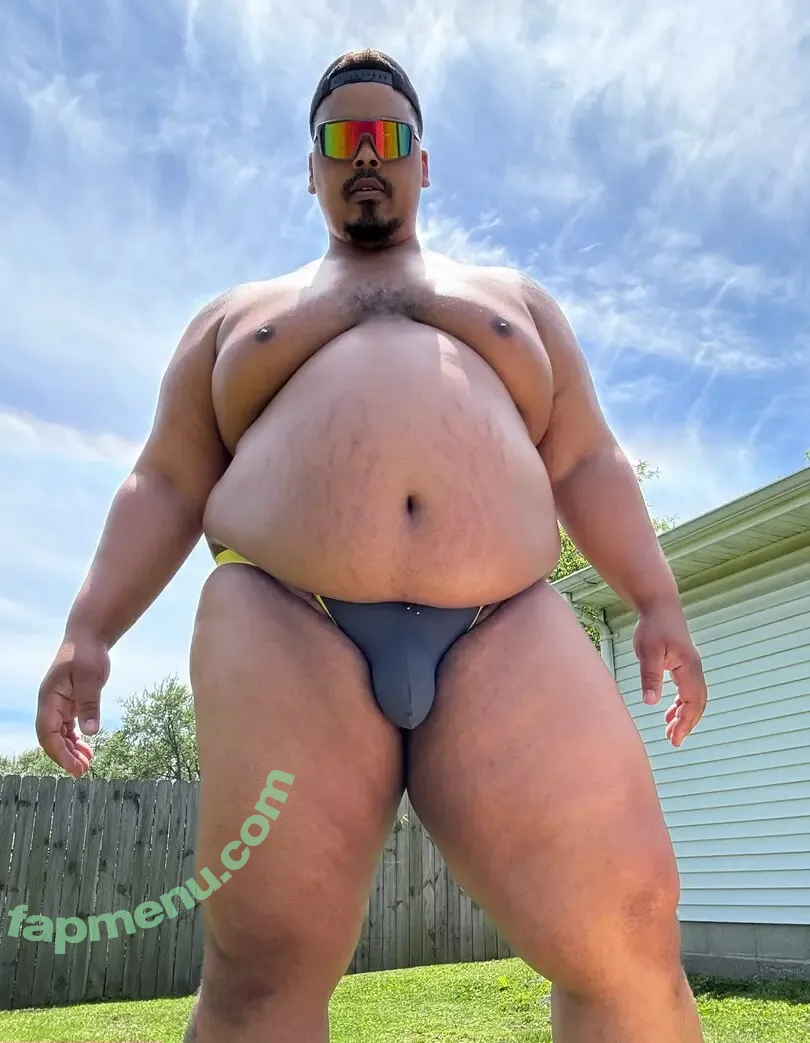thiccboigains nude photo #0194 (thiccboigains)