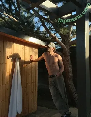thiccboirob / thiccboi_ nude photo #0051