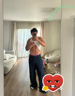 thiccboirob / thiccboi_ nude photo #0077