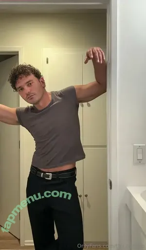 thiccboirob / thiccboi_ nude photo #0083