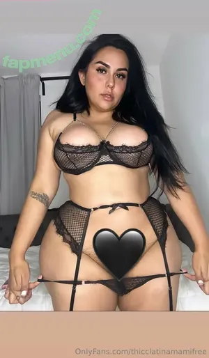thicclatinamamifree / thicclatinamamiiii nude photo #0002