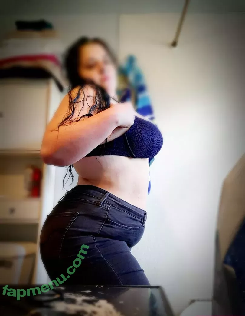 thiccmama13z nude photo #0064 (jez132219)