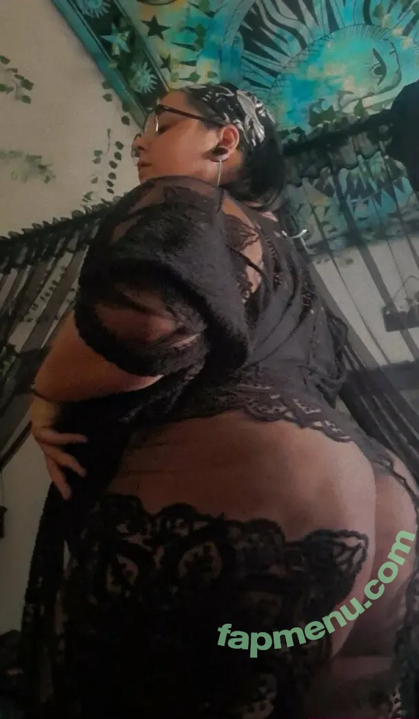 thiccmama13z nude photo #0144 (jez132219)